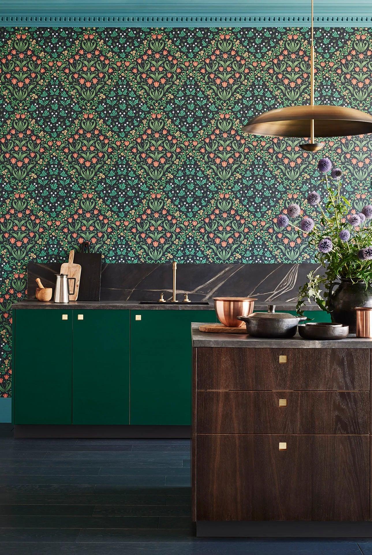Wallpaper with a plant motif of leaves and flowers HRP GREAT MASTERS - Tudor Garden green and pink