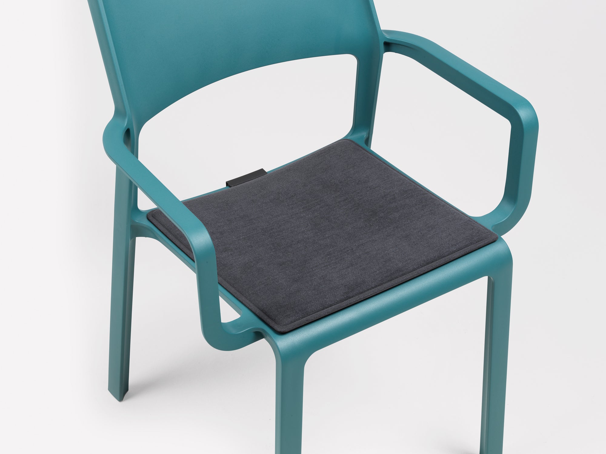 Outdoor chair with armrests TRILL taupe