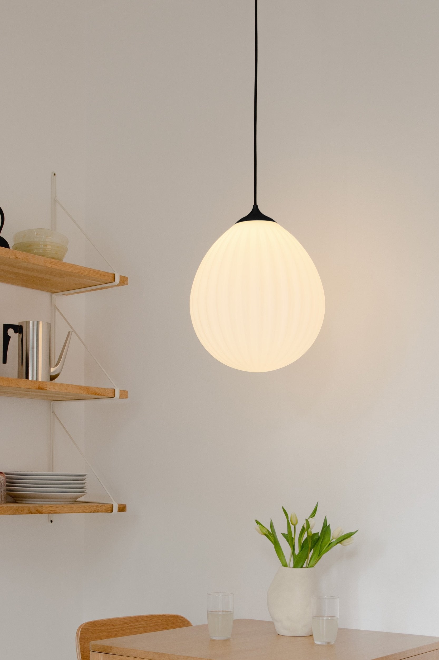 AROUND THE WORLD milk glass shade with black base