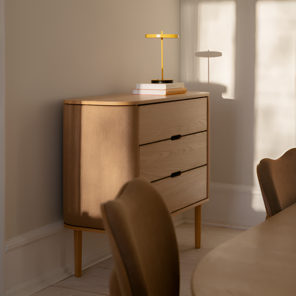 TREASURES cabinet in caramel with an oak base