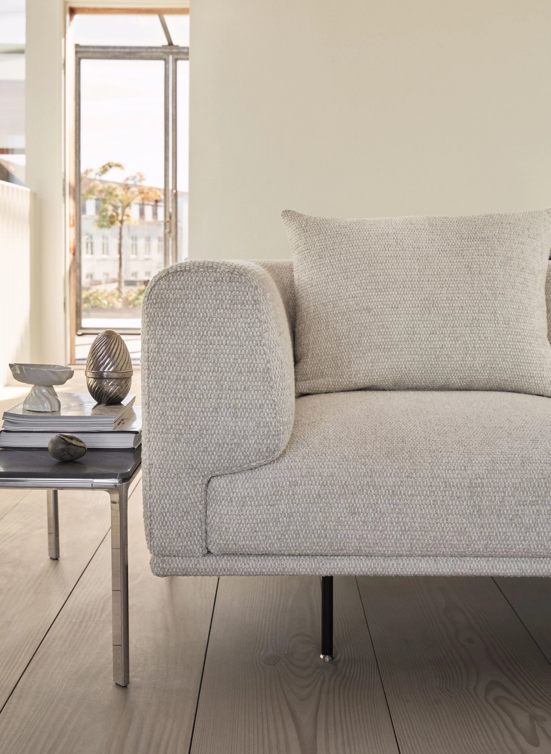 2-Seater Sofa CHIMNEY Light Gray Wavy Fabric with Black Base