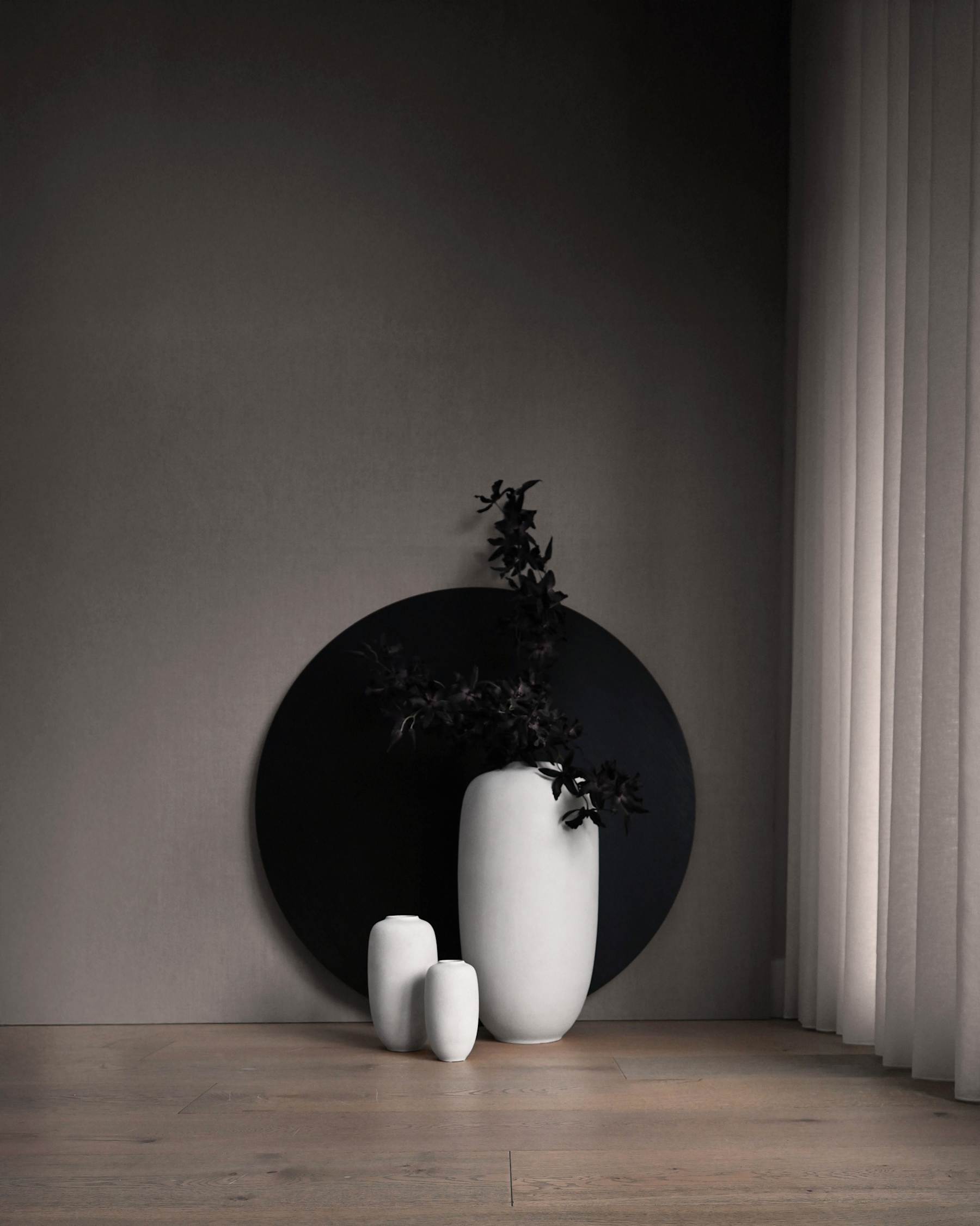 SUNAO SLIM Vase aus weißer Keramik 