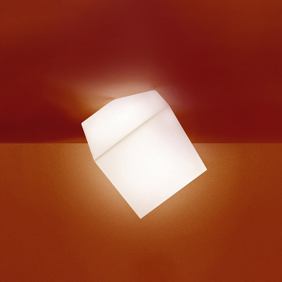 EDGE Wall Lamp White