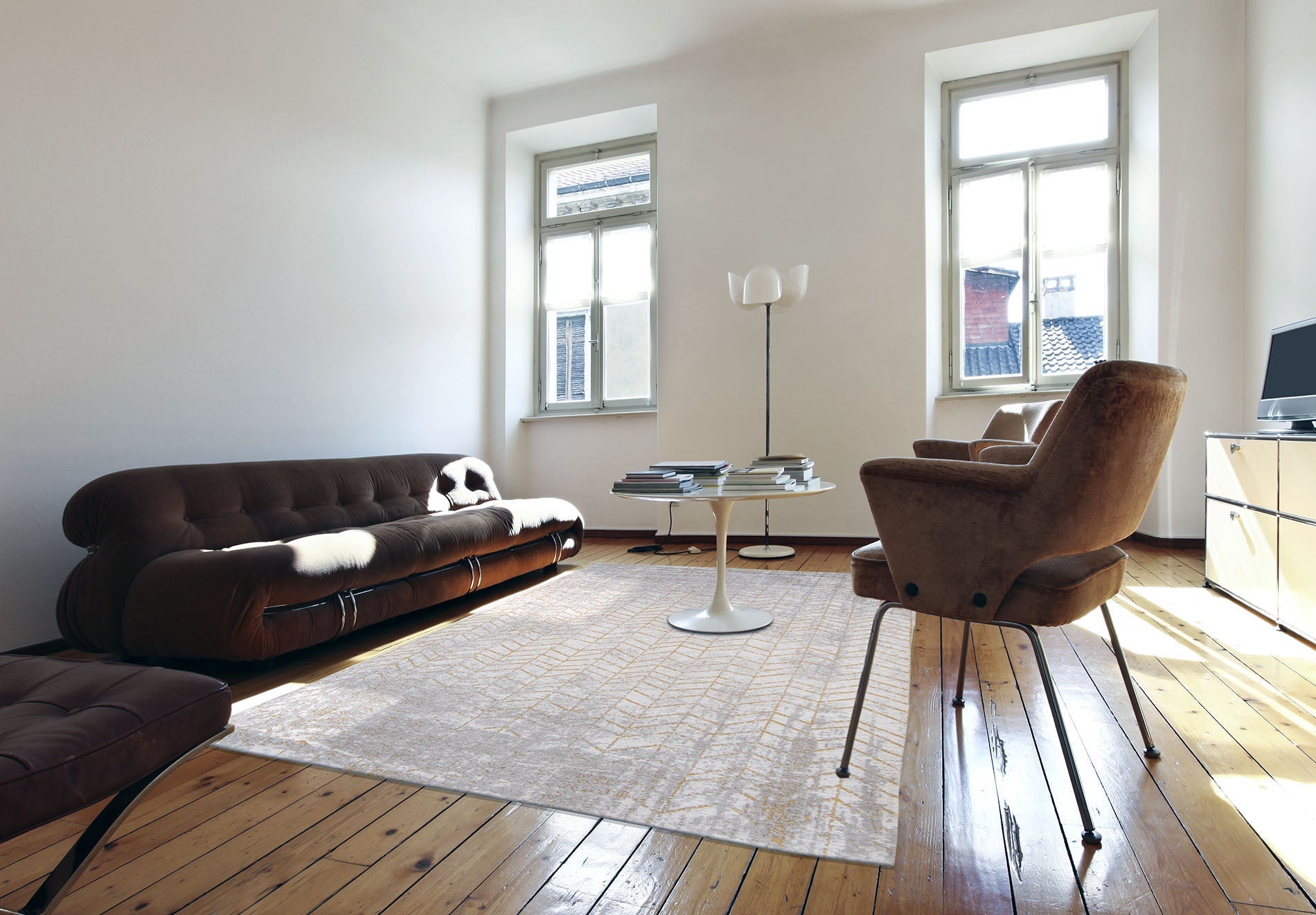 Central yellow yellow herringbone rug