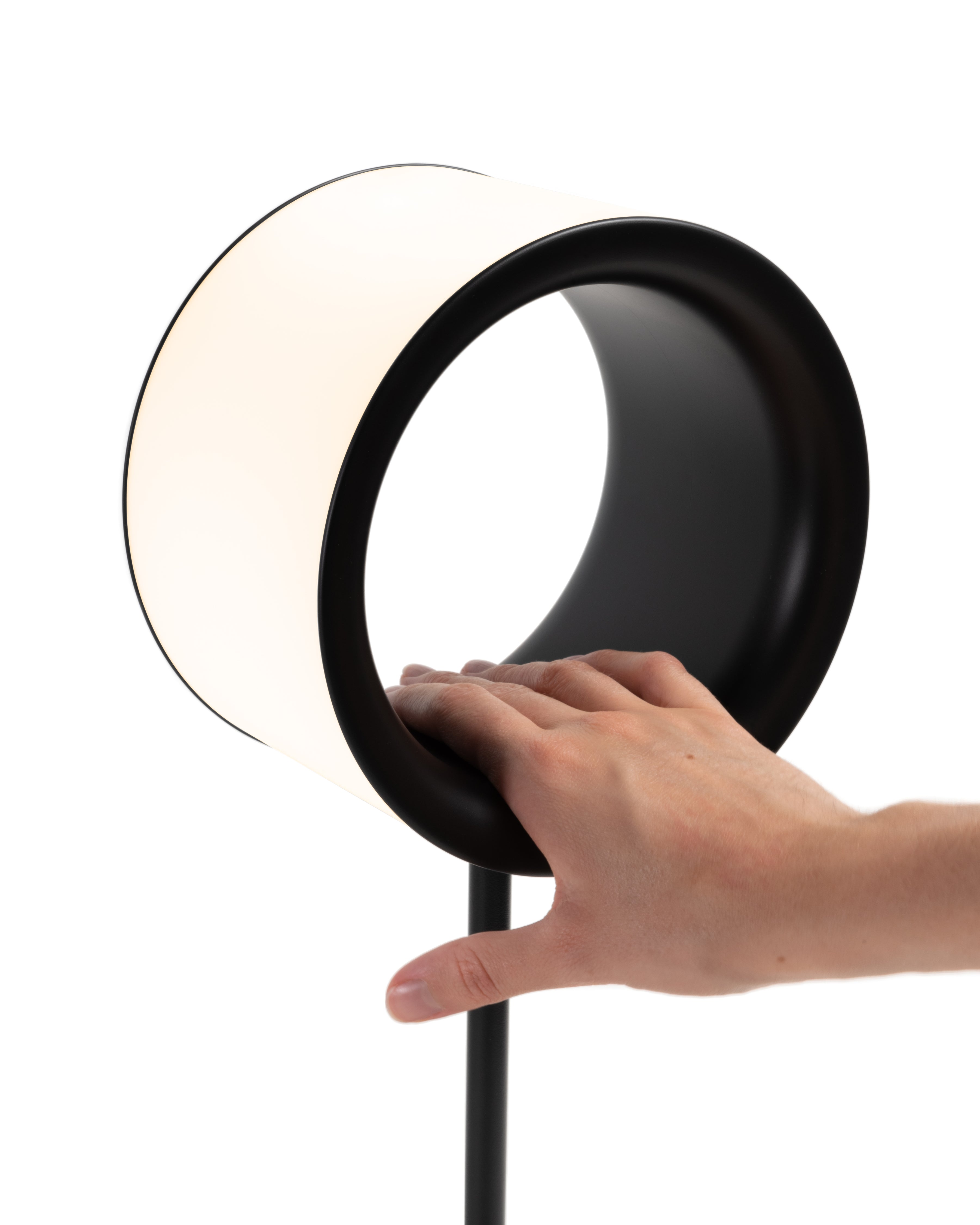 Lampa stołowa LOST Magis    Eye on Design