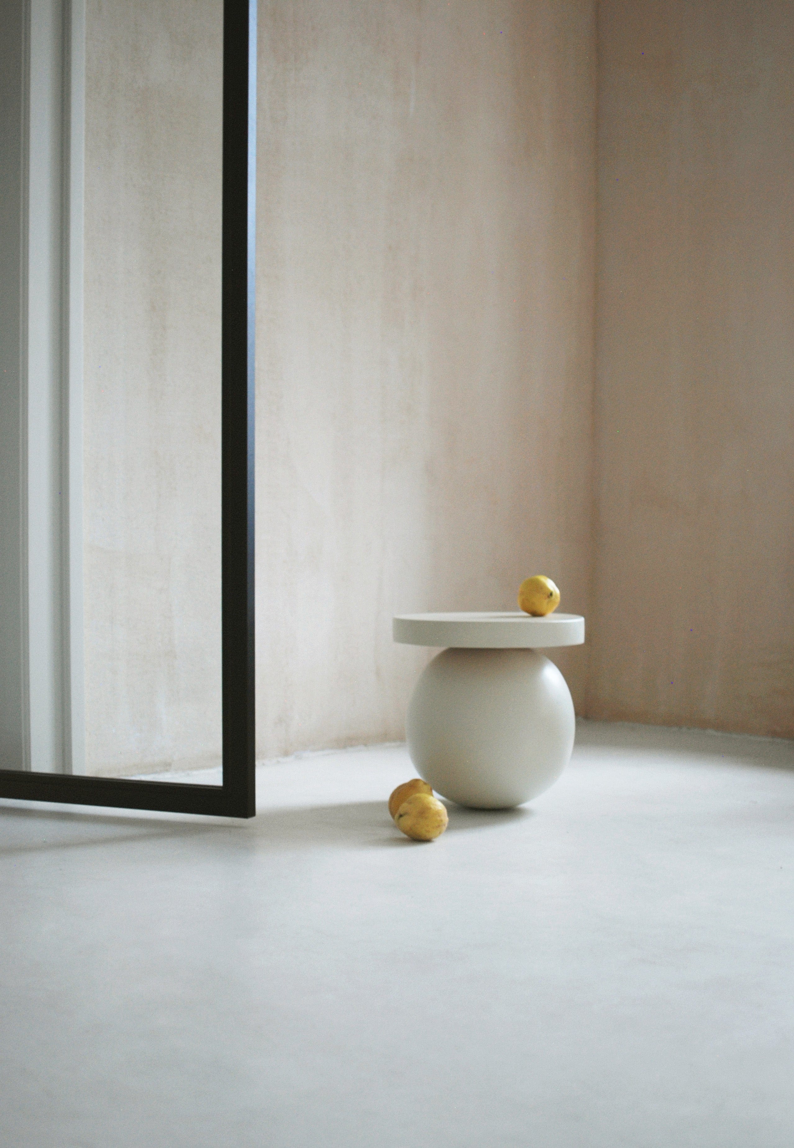 Stolik kawowy SEN drewniany Salak Beżowy   Eye on Design